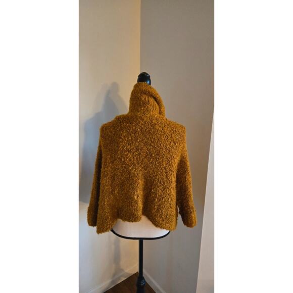 Forever 21 mustard yellow cowl neck cropped teddy sweater - Picture 3 of 7